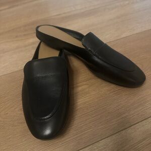 Everlane Black Leather Flats Sophisticated Slip-On Loafers